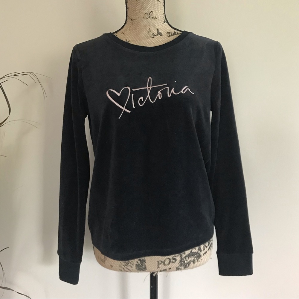 •Victoria’s Secret• black velour lounge top - Picture 2 of 5